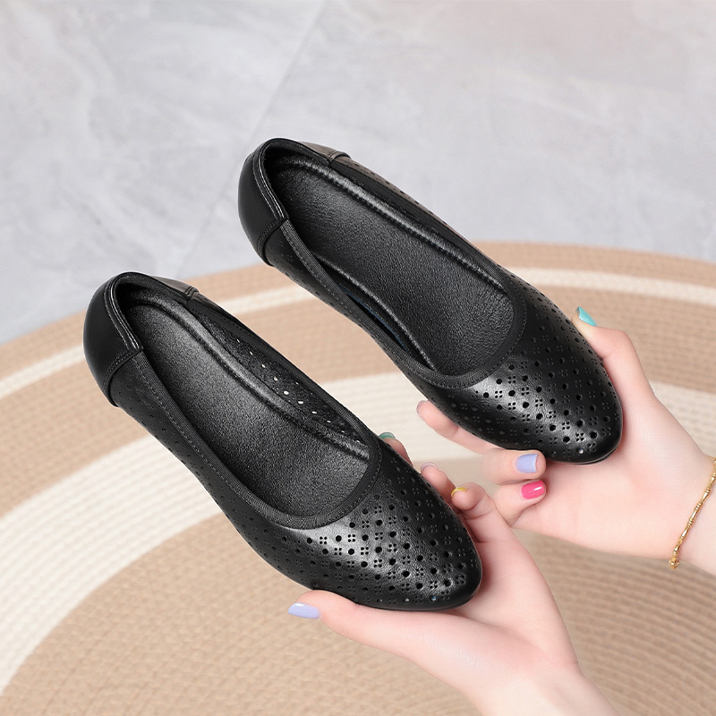 Beige Mary Jane Shoes With Adj - огляд і ціна Women'S Work Fashion