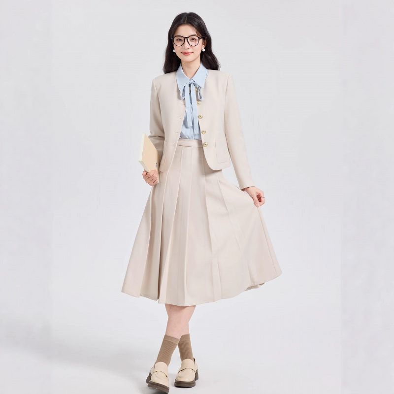 Gray Short Suit Set for Women  - огляд і ціна Women Formal Wear For Interview