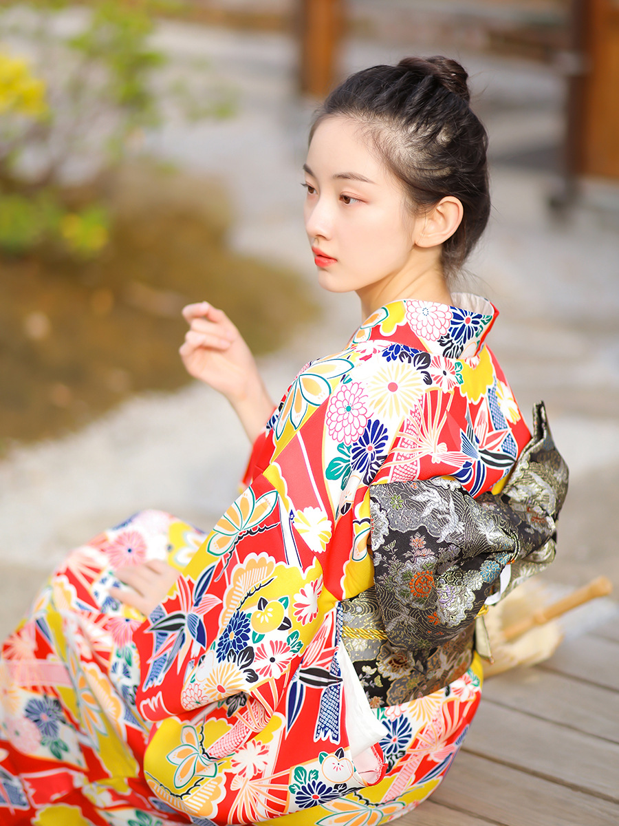 Women's Japanese Traditional K - огляд і ціна Japanese Women Formal Wear