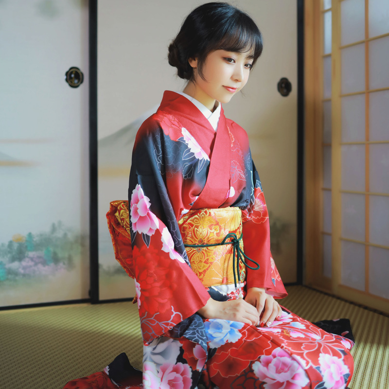 Women's Japanese Kimono Formal - огляд і ціна Japanese Women Formal Wear