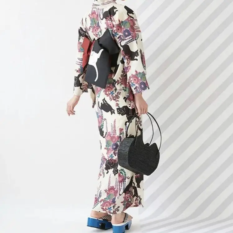 Traditional Japanese Kimono Wo - огляд і ціна Japanese Women Formal Wear